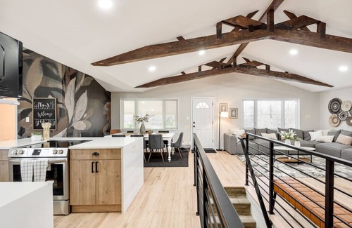 Southeast House | Château des Fleur-Min to Wash Park & DT Denver