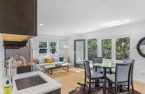 Minor House | CH09 - The Sweetest Hill - 81 Walkscore!