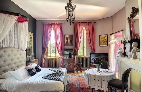 Saint-Bertrand-de-Comminges Other | Chateau life on the banks of the Garonne