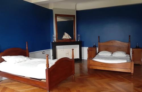 Saint-Didier-sur-Chalaronne Other | Château de Challes and Maison de Domaine with more than 30 beds