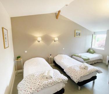 Saint-Hilaire-de-Villefranche House | Chambres Domaine de Laléard