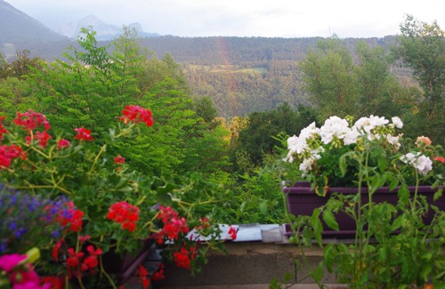 Chabottes Cottage | CHABOTTES HAUTES-ALPES gite T4 in country house