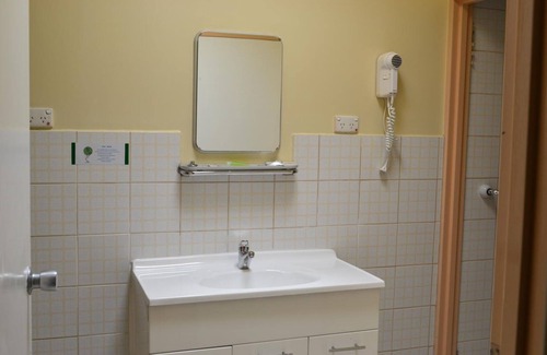 Hughesdale Hotel | Chadstone Executive Motel