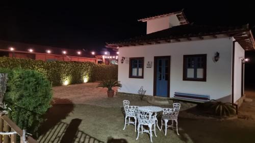 Lavras Novas Cabin | Chalé Clássico