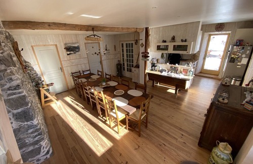 Fontcouverte-la-Toussuire Ski Chalet | Chalet Jean Sabot 240 m² Authentique & Rénové 5ch/4 Sdb/Salle de Jeux, Cabane