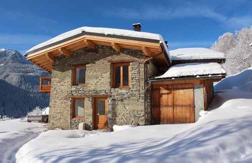 Montvalezan Ski Chalet | Chalet 170 m2 for 12 people 4 bedrooms + 1 mezzanine