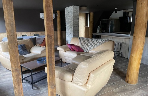 Travexin Ski Chalet | Chalet 2*. 6pers + 1 baby. Close to skiing and activities