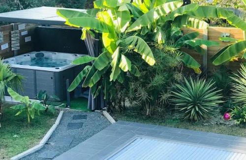 Saint-Vincent-de-Tyrosse Ski Chalet | Chalet accueillant à Saint-Vincent-de-Tyrosse avec jardin