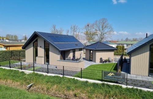 Sint-Annaland Ski Chalet | Chalet aan de Oosterschelde met Airconditioning!