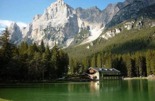 San Vito di Cadore Hotel | Chalet Al Lago