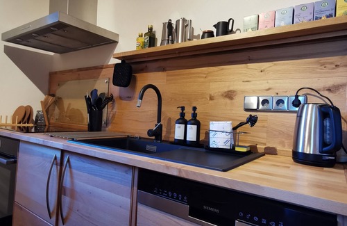 Albeck Apartment | Chalet Alpl: modern renovated apartment in the ski area with sauna, whirlpool & fireplace