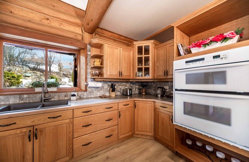 Vernon Ski Chalet | Chalet at Swan Lake