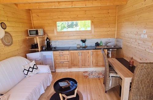 Tarascon Ski Chalet | Chalet au Cœur des Vignes et vue sur les Alpilles