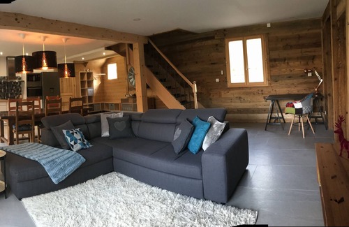 Le Bourg-d'Oisans Ski Chalet | Chalet Barbara with heated swimming pool in the heart of Oisans
