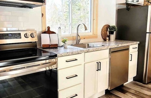 Cheticamp House | Chalet Bouleau Vacation Home