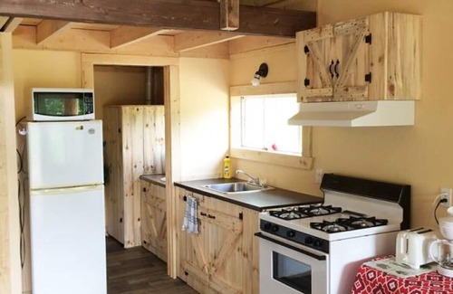 Saint-Etienne-De-Bolto House | Chalet Le Guerrier Paradis Sauvage