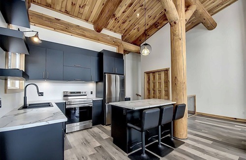 Saint-Philemon Cottage | Chalet Capella - Mountain Views, Nature, Spa