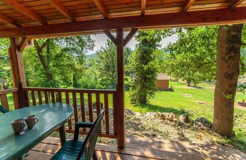 Martres-Tolosane Ski Chalet | Chalet Classique Tradition 4 - 2 bedrooms 4 to 6 people - 4 people included in the price