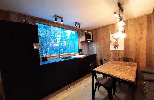 La Perriere Apartment | Chalet Clementine - New cozy apartment with forest view