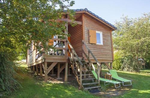 Naucelle Other | Chalet cosy pour 5 pers. avec terrasse, vue étang - API-1-52-288