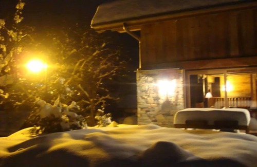Les Avanchers-Valmorel Ski Chalet | Chalet de Caractère, Charm and Comfort
