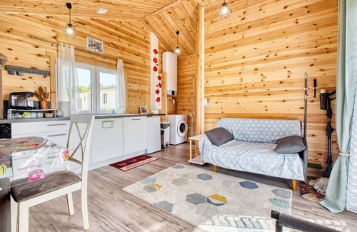 Thenac Ski Chalet | Chalet 'De Campagne En Dordogne' with Private Terrace and Private Garden