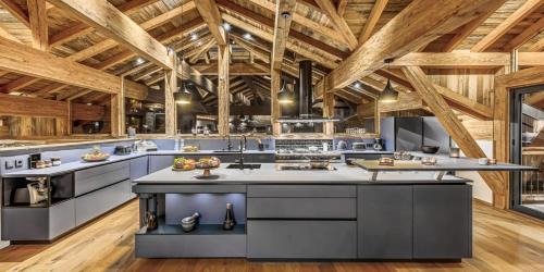 Champagny-en-Vanoise Ski Chalet | Chalet Des Reves - Chalets pour 12 Personnes MAE-3181