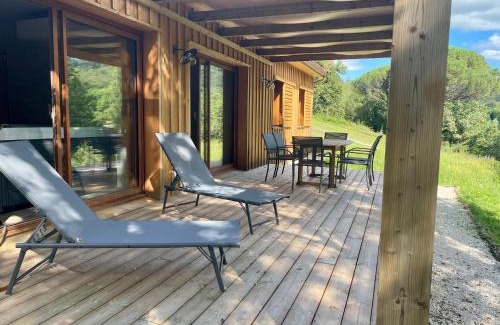 Sergeac Ski Chalet | Chalet des ruisseaux