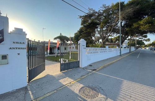 Chiclana de la Frontera House | Chalet Novo Santi petri Surf house