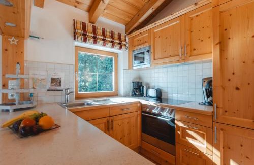 Hochkrimml Ski Chalet | Chalet Hochkrimml 2 by Interhome