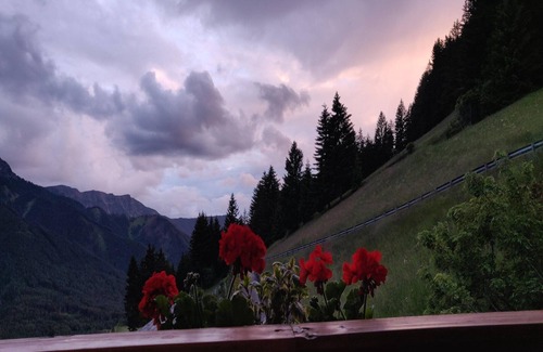 Funes Apartment | Chalet in Funes Valley with Dolomites Views