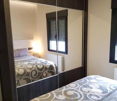 Jaen House | Chalet independiente en zona residencial rural con piscina privada