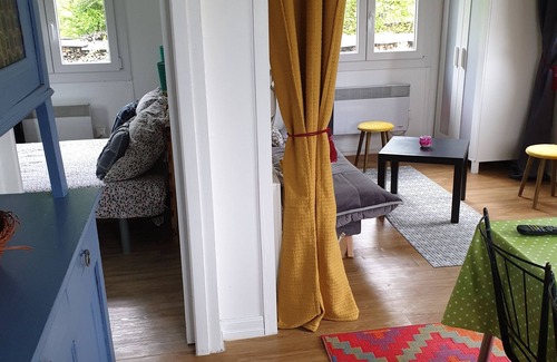 Thilay Ski Chalet | Chalet "L'amitie" at the edge of the "semoy" "semois"