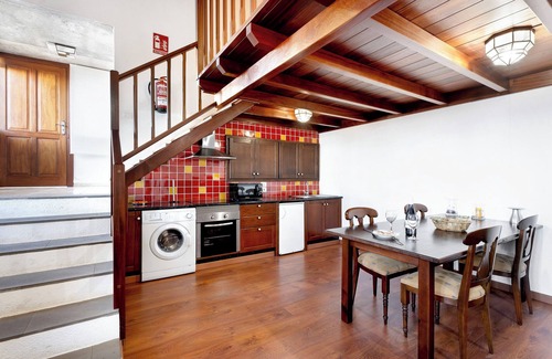 Tigaday Ski Chalet | Chalet 'La Higuera' with Sea View, Shared Terrace and Wi-Fi