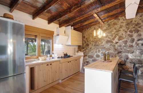 Candelaria Ski Chalet | Chalet "Laurelin" with Sea View, Private Mini Pool & Wi-Fi