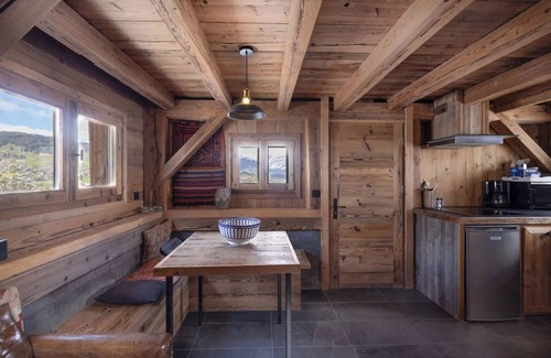 Combloux Ski Chalet | Chalet 'Mazot De Warens' with Mountain View, Private Terrace and Private Garden