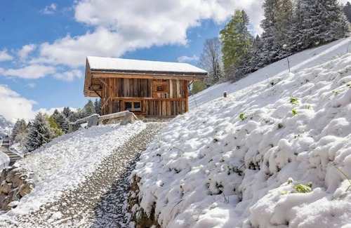 Combloux Ski Chalet | Chalet 'Mazot De Warens' with Mountain View, Private Terrace and Private Garden