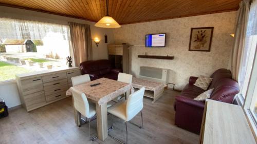 Scherpenisse Other | Chalet met veel buiten ruimte