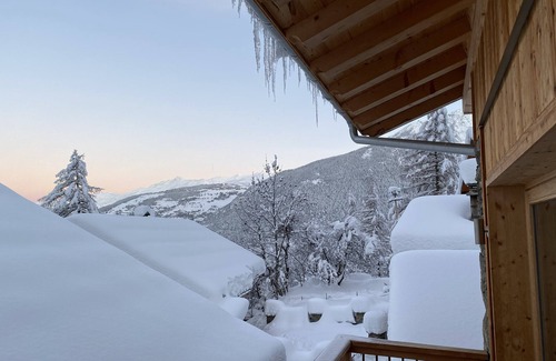 Sainte-Foy-Tarentaise Ski Chalet | CHALET Modern "CRISTAL DARK"