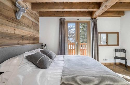 Meribel Village Ski Chalet | Chalet moderne à Méribel avec jacuzzi et sauna - FR-1-566-30