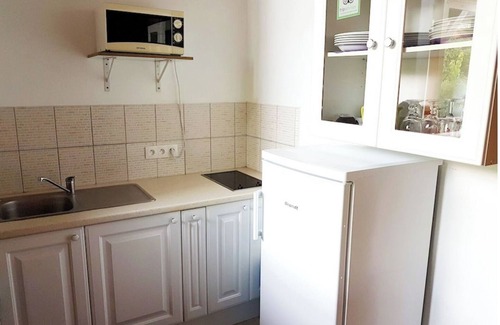 Grande-Terre Ski Chalet | Chalet Muscade with sea view