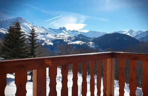 Albiez-le-Jeune Ski Chalet | Chalet of 2016, at 1310 m above the valley of the Maurienne