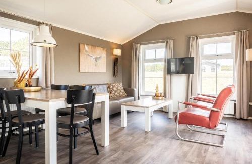 Den Hoorn Ski Chalet | Chalet on Texel with Private Sauna