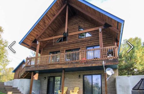 Saint-David-de-Falardeau Ski Chalet | Chalet Parlabas