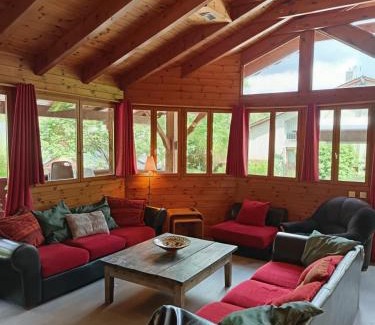 Arlos Ski Chalet | Chalet spacieux 15 places
