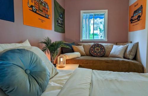 Cap-Saint-Ignace Ski Chalet | Chalet Studio #6 Waterfront with Spa Fireplace & Wifi