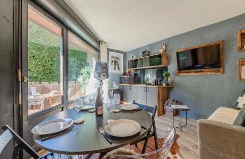 Demi-Quartier Apartment | Chalet studio Megève enface des remontées mécaniques et parking gratuit