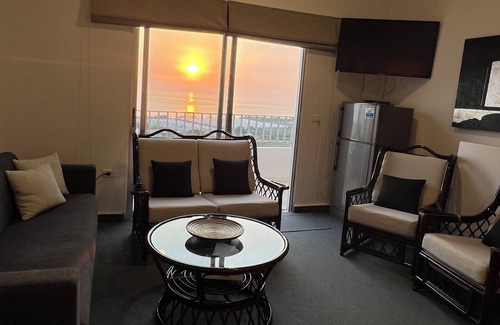 Wata Slam Apartment | Chalet studio Sea/Ocean & Mountain View peaceful 150m from the Mediterranean Sea