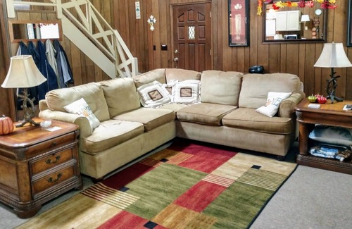 Pinetop Ski Chalet | Chalet Style Home In Beautiful White Mtns. Pet-Family Friendly, Great Location!