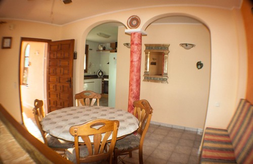 Les Tres Cales Villa | CHALET WITH CHARM! Spacious law garden, pool with deck and more